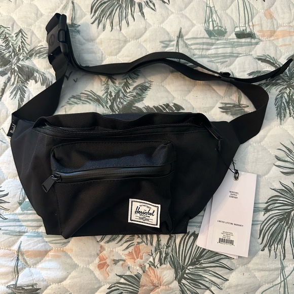 Herschel Supply Company Handbags - Herschel Bum Bag Black NWT